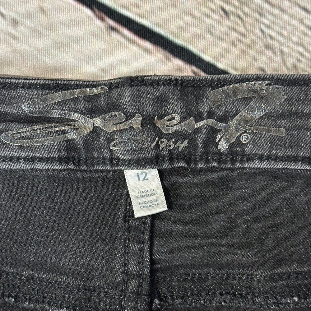 Seven7 Women's Wide Leg Jeans in Charcoal - Picture 4 of 7